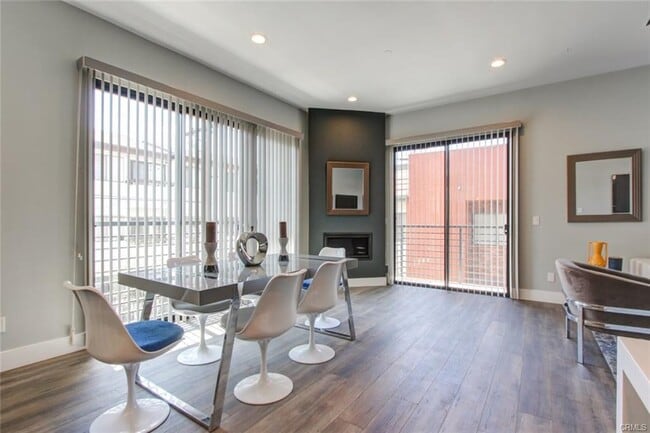 Photo - 330 N Glendale Ave Unit 301