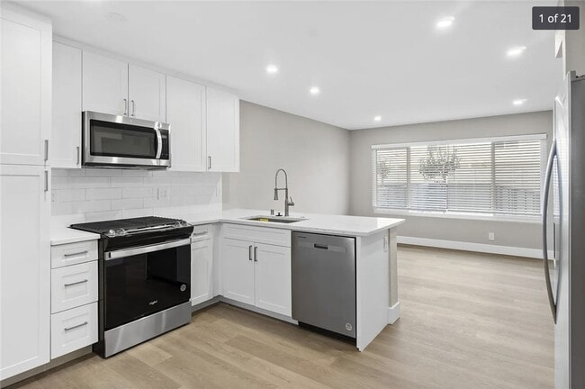 Photo - 1024 Mission Dr Unit D