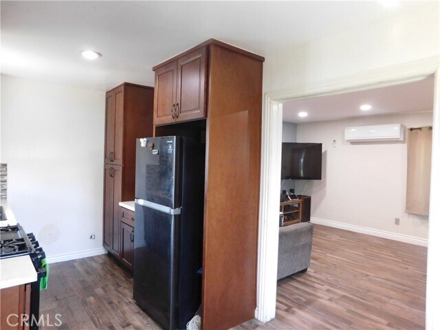 Photo - 806 E 103rd Pl