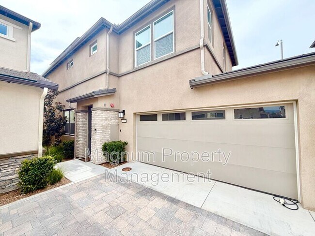 Photo - 32730 Brunello Wy