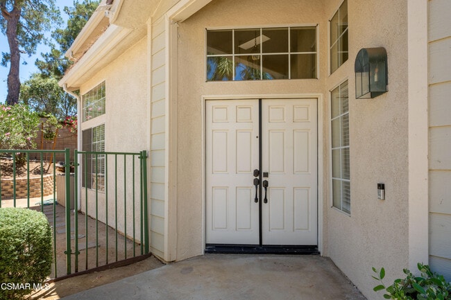 Photo - 556 Myrtle Ct