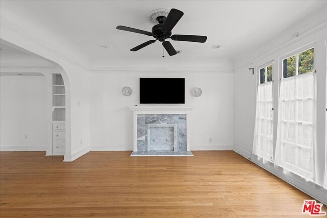 Photo - 1018 Havenhurst Dr Unit 1020