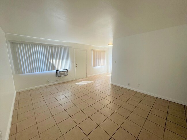 Photo - 217sespe Unit B