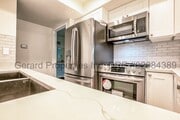 Photo - 3 bedroom Townhome with downstairs primary...