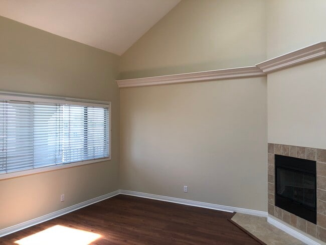 Photo - 612 Nebraska Ave Unit 303