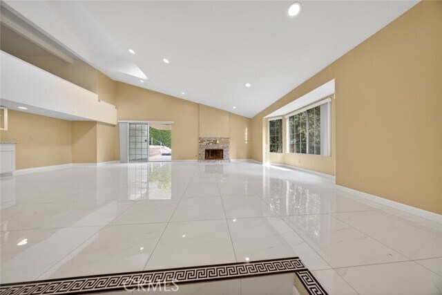 Photo - 2255 E Chevy Chase Dr