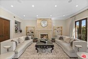 Photo - 1465 Robmar Dr