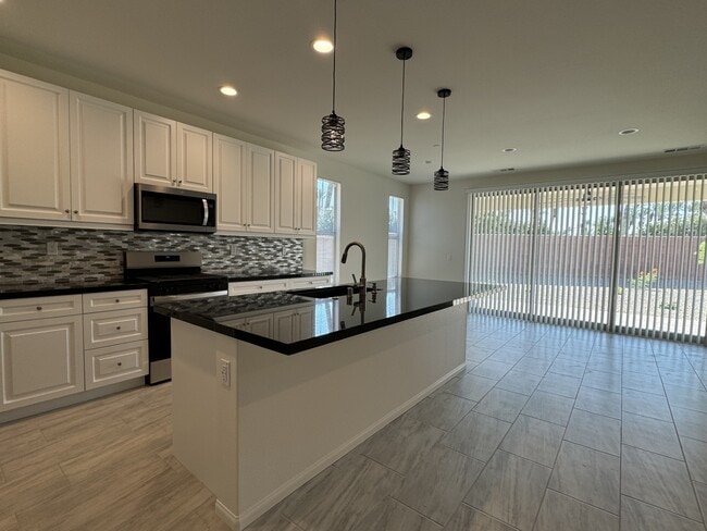 Photo - 51660 Whiptail Dr