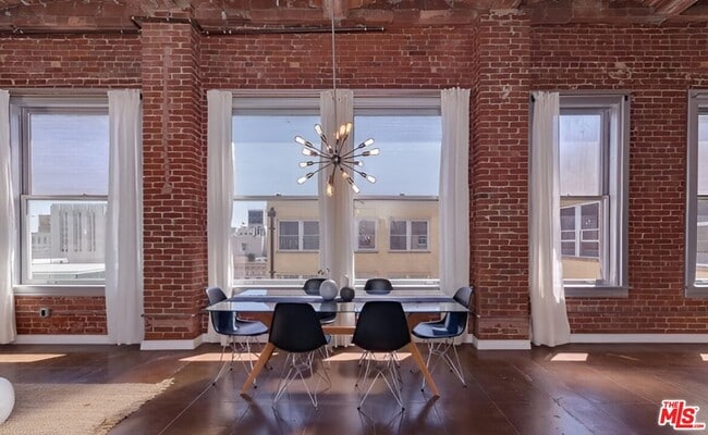 Photo - 215 W 7th St Condo Unit 1402