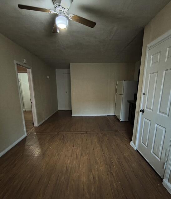 Photo - 45435 Elm St