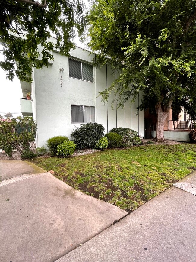 Building Photo - 1520 Venice Blvd Unit 1