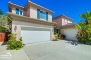 Photo - Gorgeous 4Bdm 2.5Ba Two-Story Home in San ...
