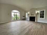 Photo - 837 N Martel Ave