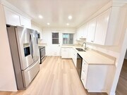 Photo - 4661 Larwin Ave