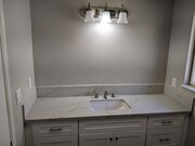 Photo - 3 bed, 2 bath single story home - JUST REM...