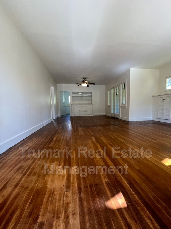 Photo - 1887 Monte Vista St