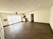 Photo - 3419 Keystone Av Unit 19 08