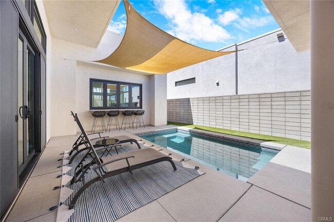 Photo - 825 Fountain Dr