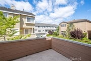 Photo - 2800 Plaza del Amo Townhome