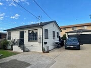 Photo - 525 W Plymouth St