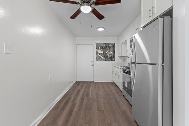 Photo - 3032 E 7th St Unit 3032-07