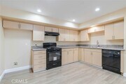 Photo - 1466 Tamarind Ave Unit 301