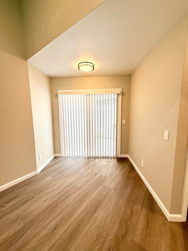 Photo - Beautifully Renovated 2 Bed, 2 Bath Condo for Rent