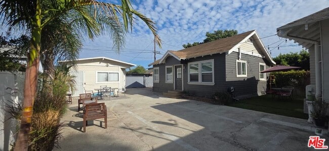 Photo - 2928 S Halldale Ave House