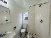 Photo - Lucretia Apartments Unit 1552 1/4