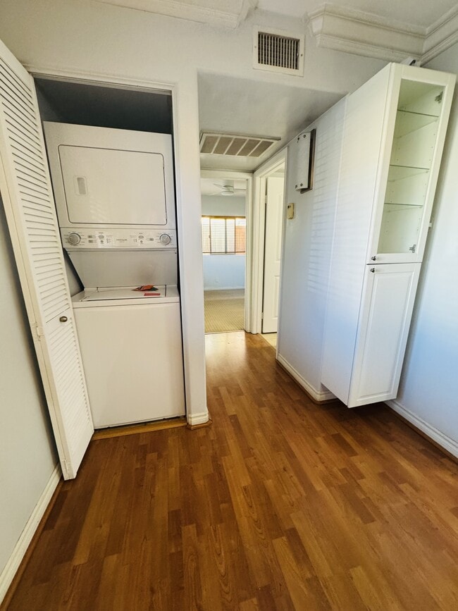 Photo - 2776 B St Unit 120