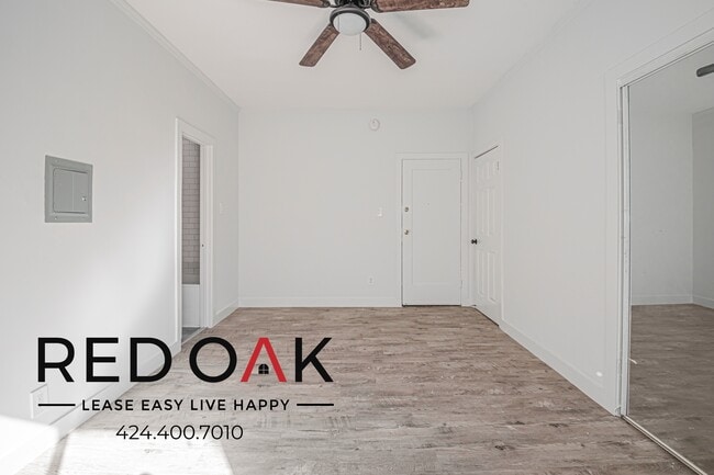 Photo - 979 S Oxford Ave Unit 205