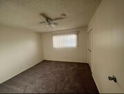 Photo - 1104 W 39th Pl Townhome
