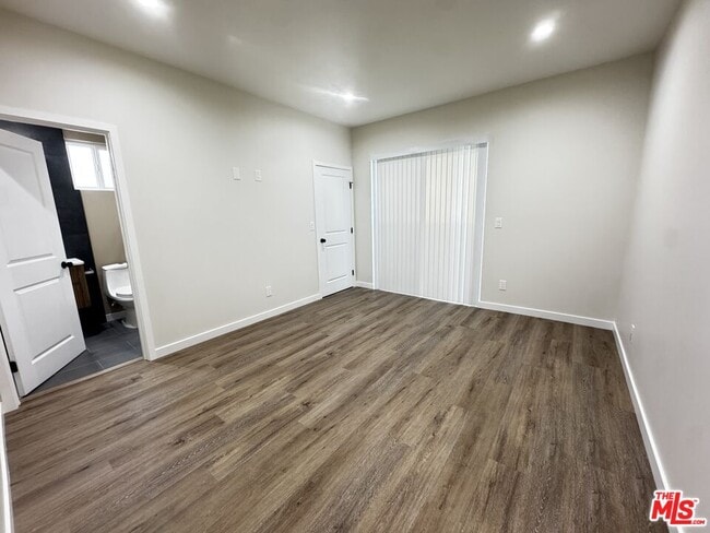 Photo - 5635 Homeside Ave Unit 5637 1/2