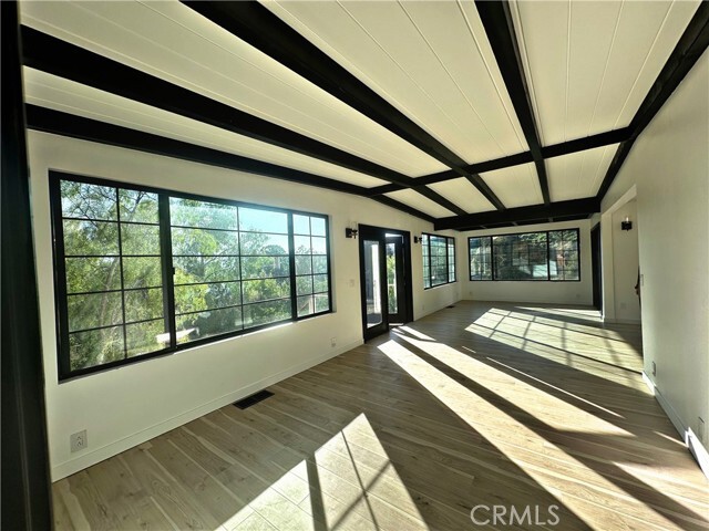 Photo - 9552 Ventura Way