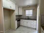 Photo - 1320 Blackstone Rd House