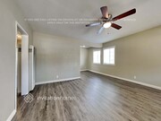 Photo - 1911 W 96th St House