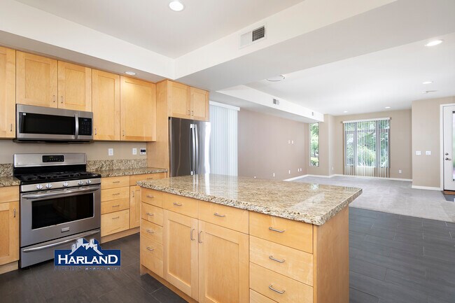 Photo - 3528-3538 Indiana Street Unit 3528- Unit 3528