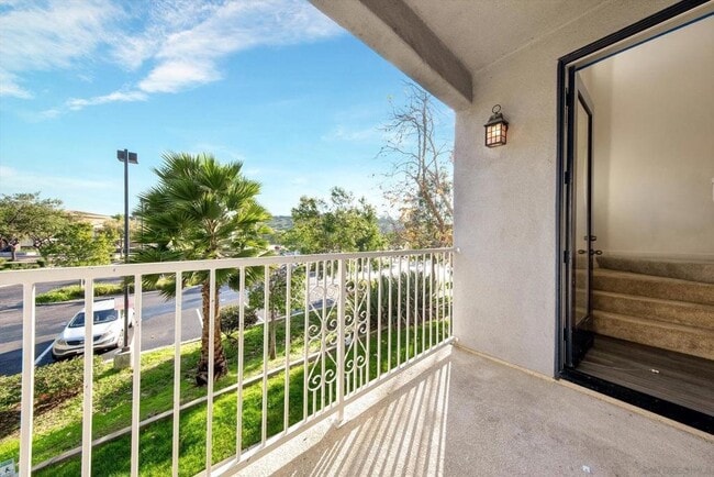 Photo - 1583 Sumac Pl