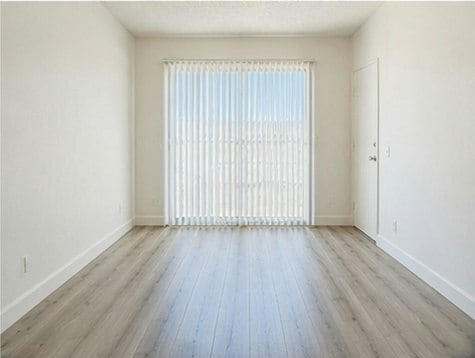 Photo - 11657 Oxnard St Unit 101