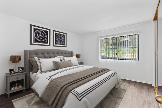 Photo - Westlake Villas