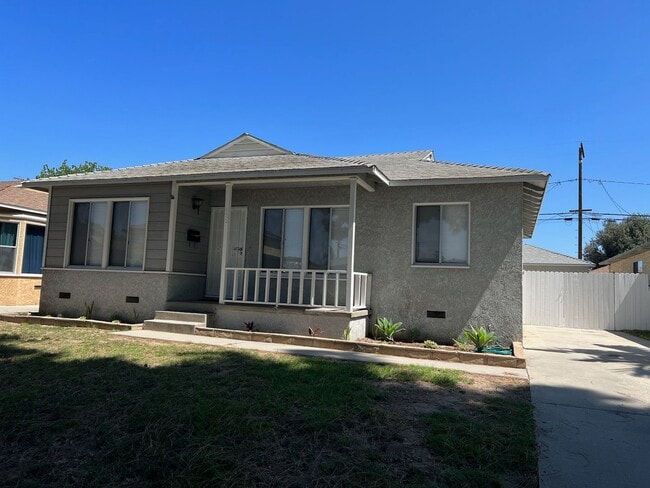 Photo - 3 bedroom home in Lakewood now ready to rent!