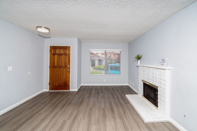 Photo - Beautiful 2 bedroom 2 bath Home!!!!