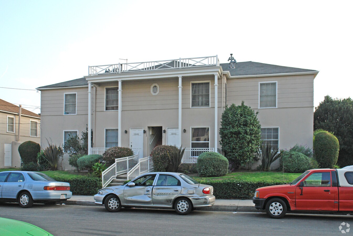 Photo - 8824-8830 S Guthrie Ave
