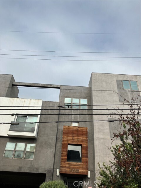 Photo - 11925 Kling St Apartment Unit 408