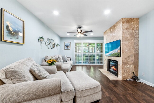 Photo - 7890 E Spring St