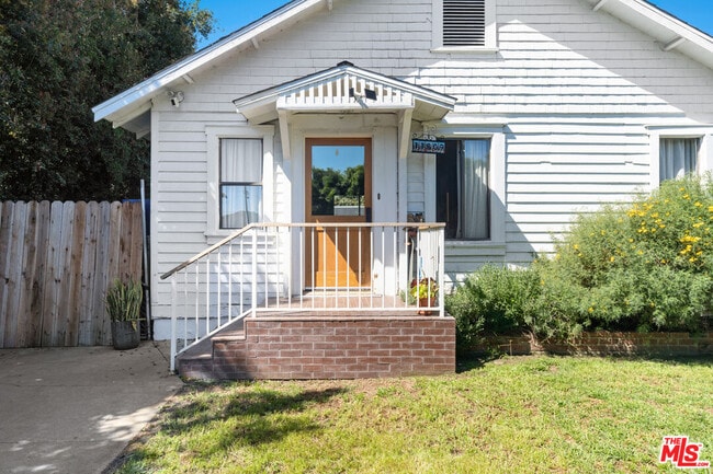 Photo - 11809 Marshall St