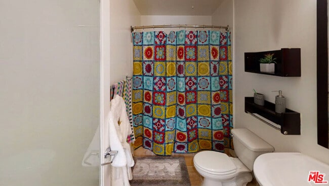 Photo - 901 S Broadway Unit 402