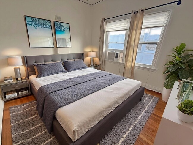 Photo - 335 N Orange Grove Ave Unit 3