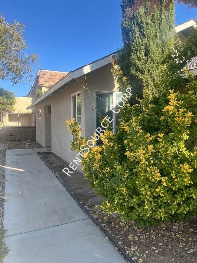 Building Photo - 504 W. Avenue J4-Unit 504A Unit 504A