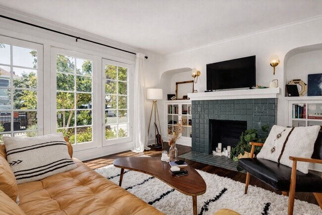 Photo - 2345 W 21st St Unit 2345 W 21st Street